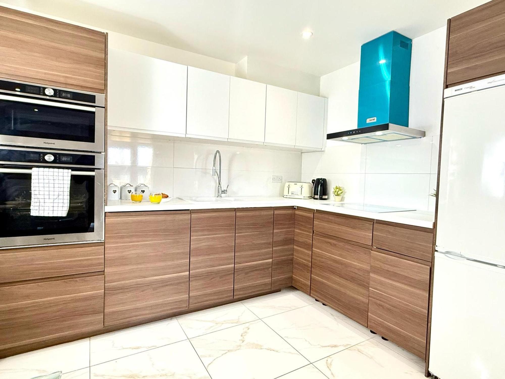 Panorama House, Luxury 2-Bedroom Apartment 2 Kidlington Exterior foto